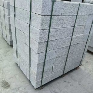 镇江 芙蓉白火烧两面路沿石