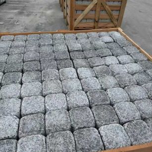 镇江 园林景观滚石