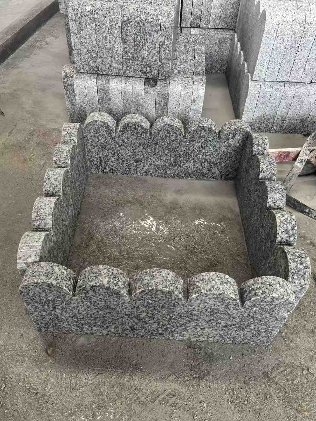 镇江 花边石、花坛围栏石、花池界石、菜园栅栏石、镶边石、波浪状界石介绍
