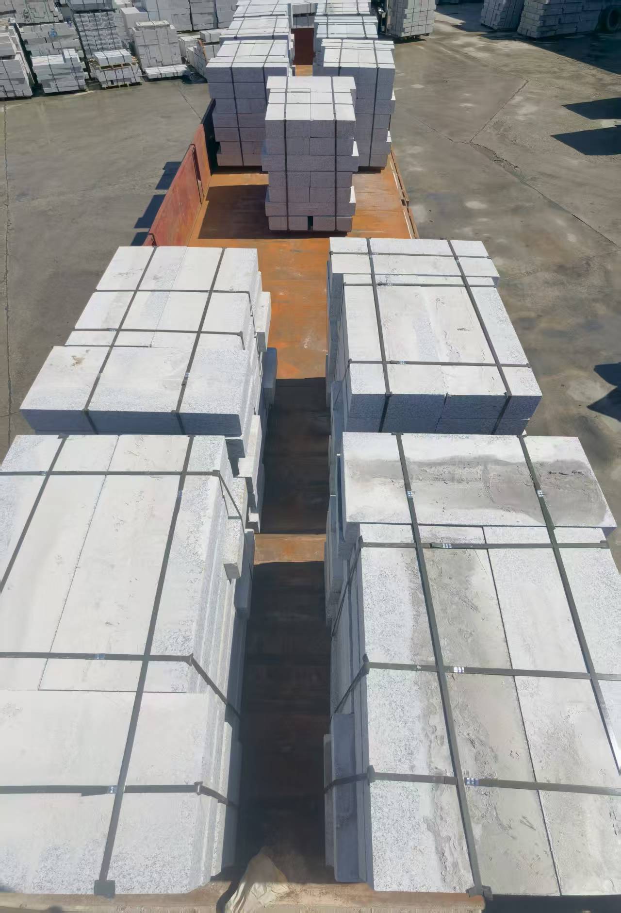 镇江 路沿石装车出货