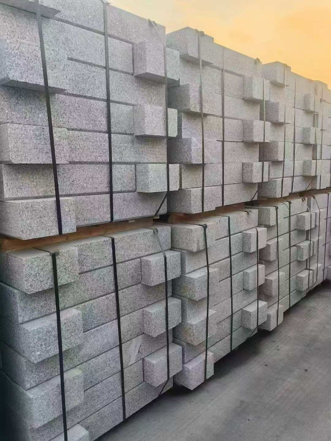 镇江 芝麻白路沿石