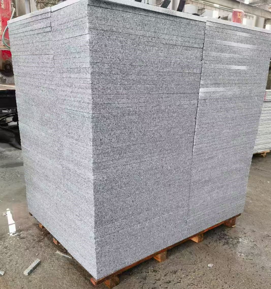 镇江 火烧面地铺石，街道广场园林市政工程板，1.8~5.0厚均有现货